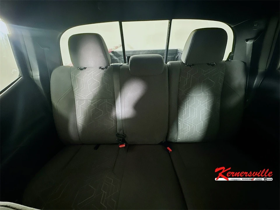 2017 Toyota Tacoma 3rd Gen - Image 13 of 21
