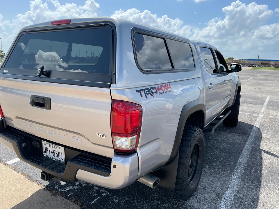 2017 Toyota Tacoma 3rd Gen - Image 15 of 31