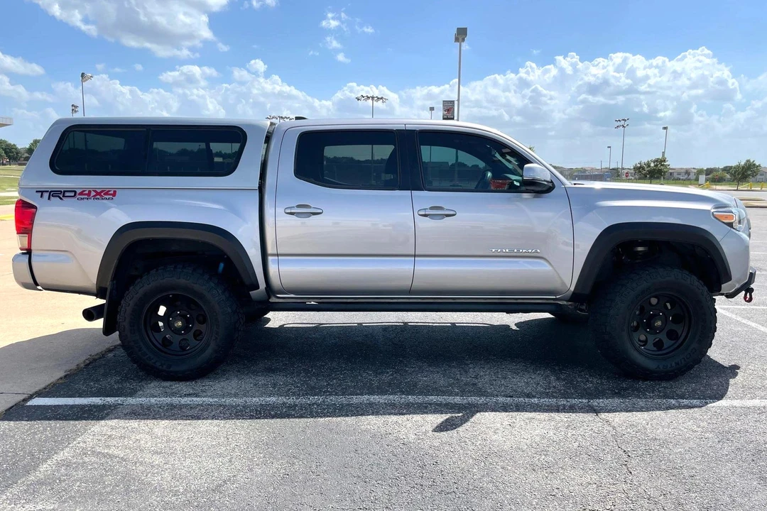 2017 Toyota Tacoma 3rd Gen - Image 21 of 31