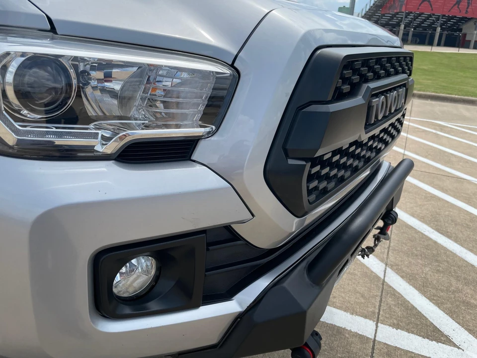2017 Toyota Tacoma 3rd Gen - Image 27 of 31
