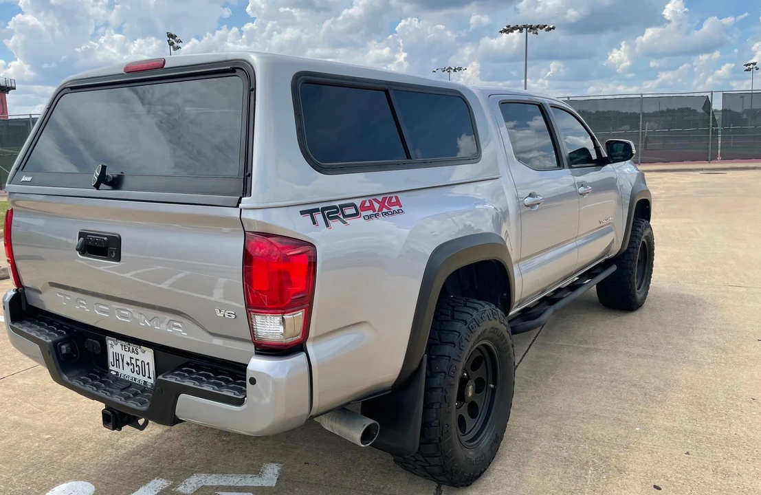 2017 Toyota Tacoma 3rd Gen - Image 16 of 31
