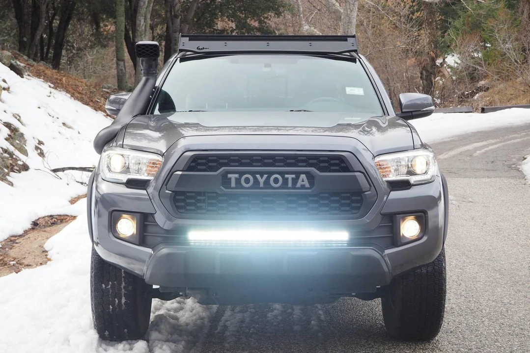 2017 Toyota Tacoma 3rd Gen - Image 2 of 5