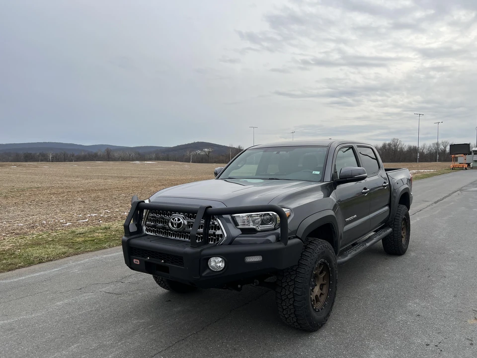 2017 Toyota Tacoma 3rd Gen - Image 7 of 31