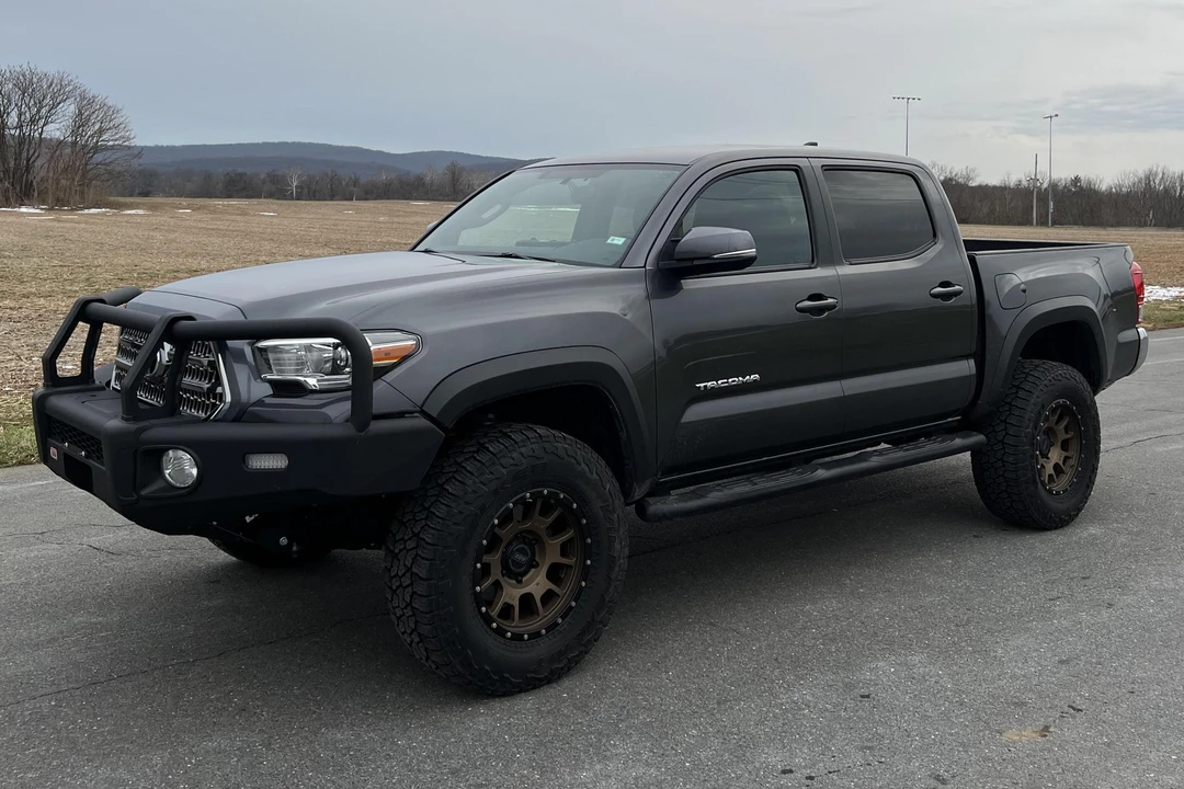 2017 Toyota Tacoma 3rd Gen - Image 9 of 31