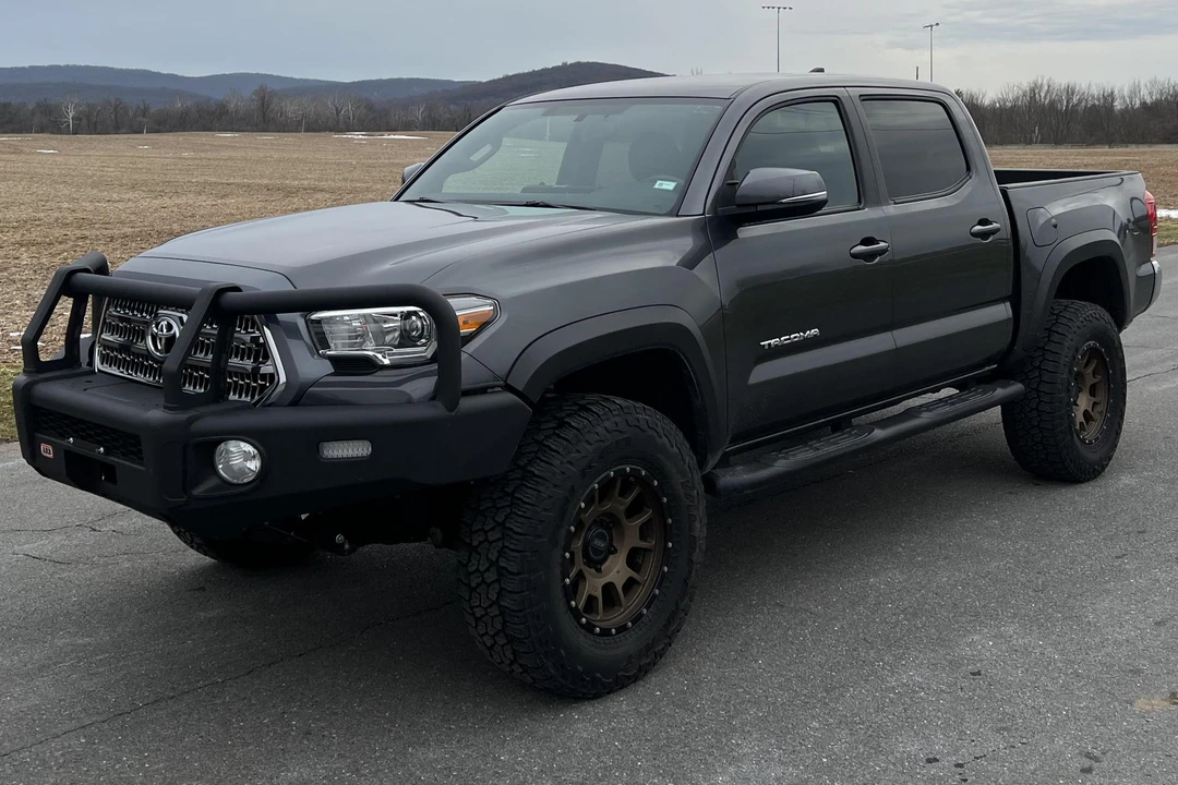 2017 Toyota Tacoma 3rd Gen - Image 8 of 31