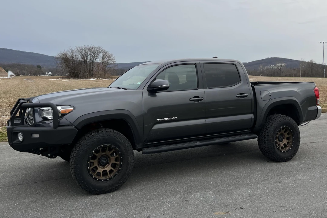 2017 Toyota Tacoma 3rd Gen - Image 11 of 31