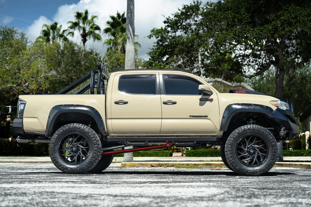 2017 Toyota Tacoma 3rd Gen - Image 14 of 31