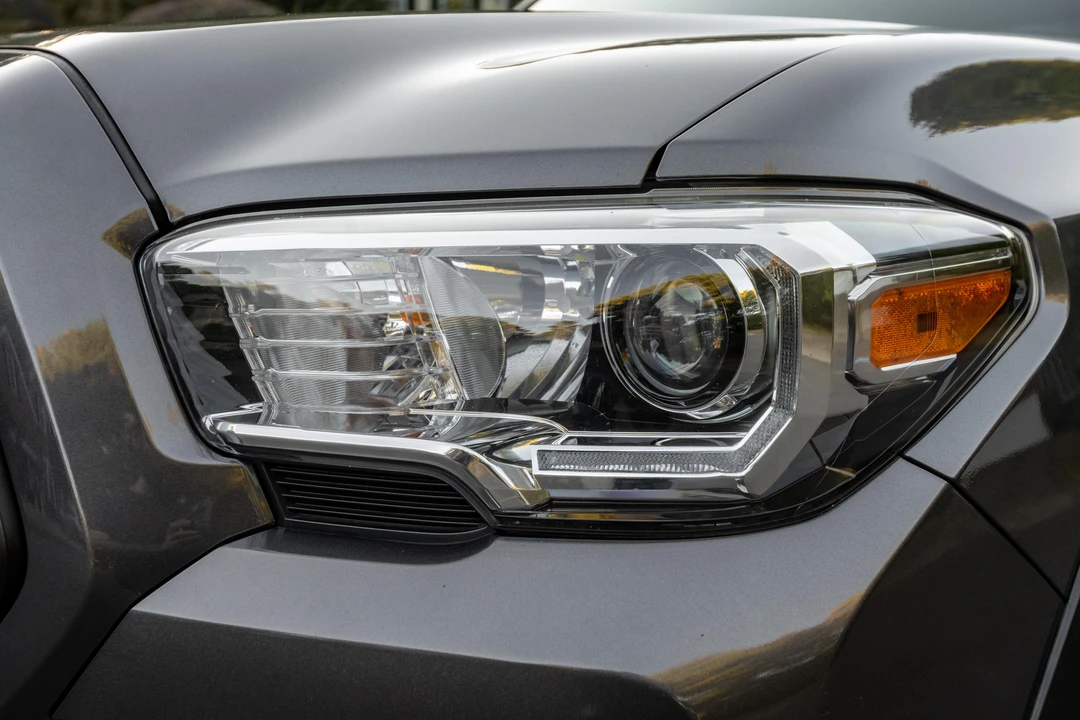 2017 Toyota Tacoma 3rd Gen - Image 18 of 31