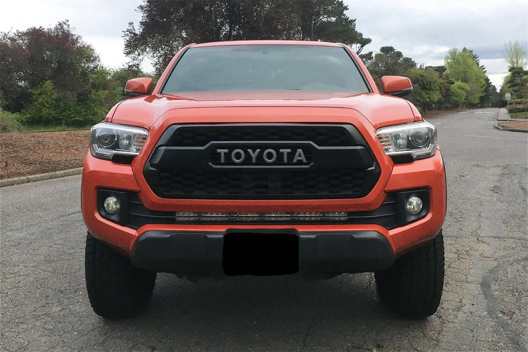 2017 Toyota Tacoma 3rd Gen - Image 2 of 26