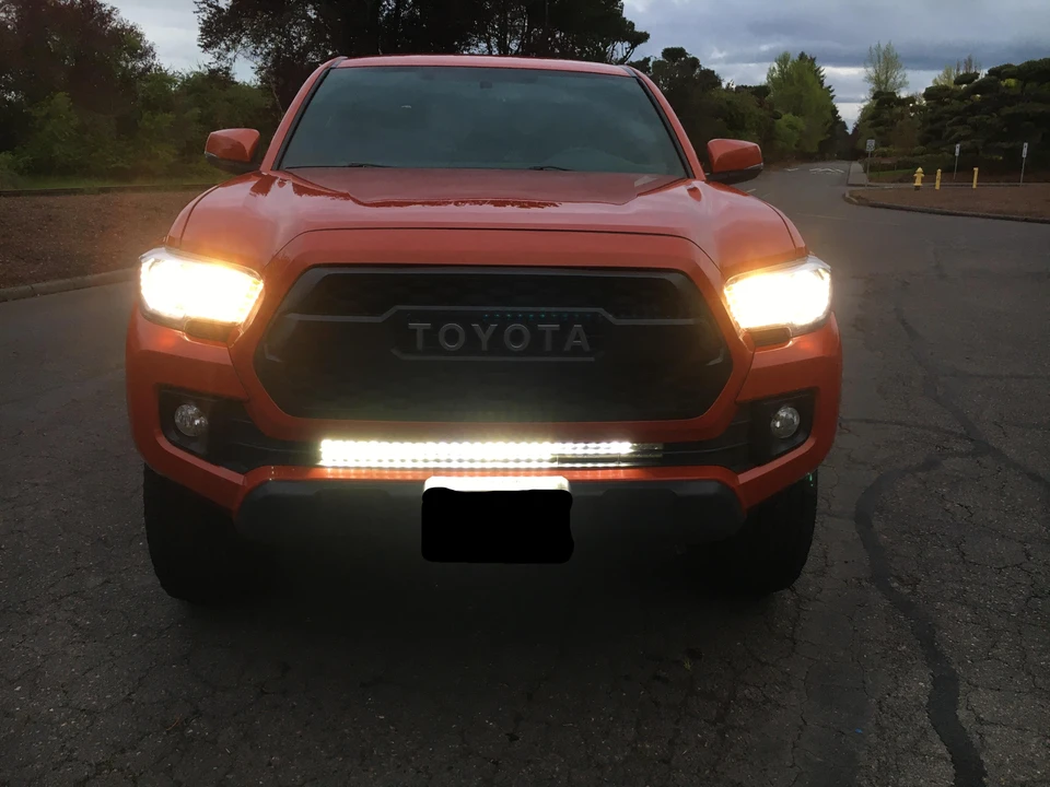 2017 Toyota Tacoma 3rd Gen - Image 7 of 26