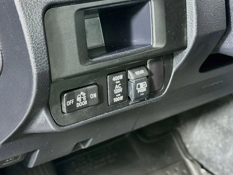 2017 Toyota Tacoma 3rd Gen - Image 10 of 20