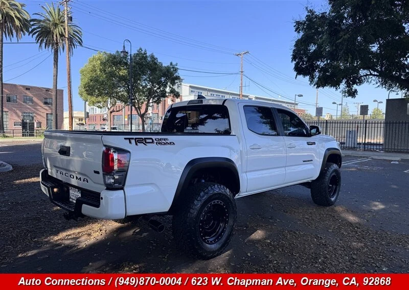 2017 Toyota Tacoma 3rd Gen - Image 3 of 20