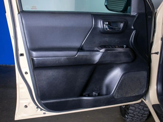 2017 Toyota Tacoma 3rd Gen - Image 13 of 16