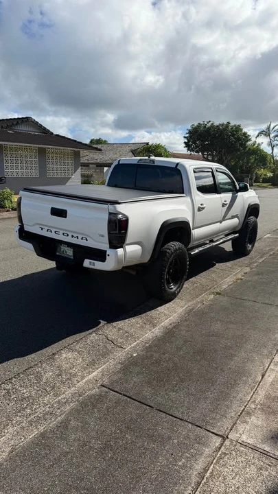 2017 Toyota Tacoma 3rd Gen - Image 6 of 12