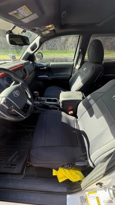2017 Toyota Tacoma 3rd Gen - Image 9 of 12