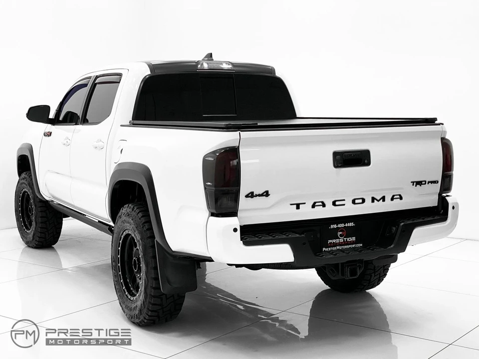 2017 Toyota Tacoma 3rd Gen - Image 4 of 12