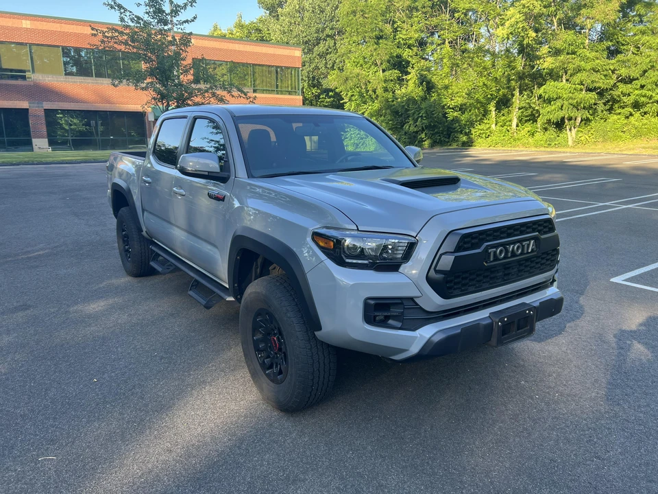 2017 Toyota Tacoma 3rd Gen - Image 11 of 19