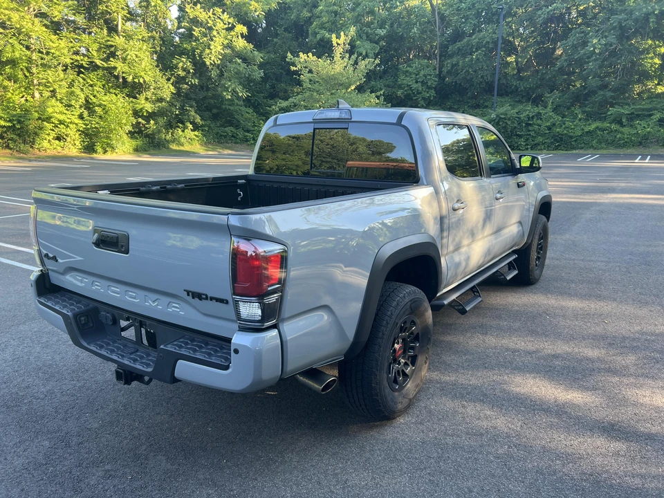 2017 Toyota Tacoma 3rd Gen - Image 9 of 19