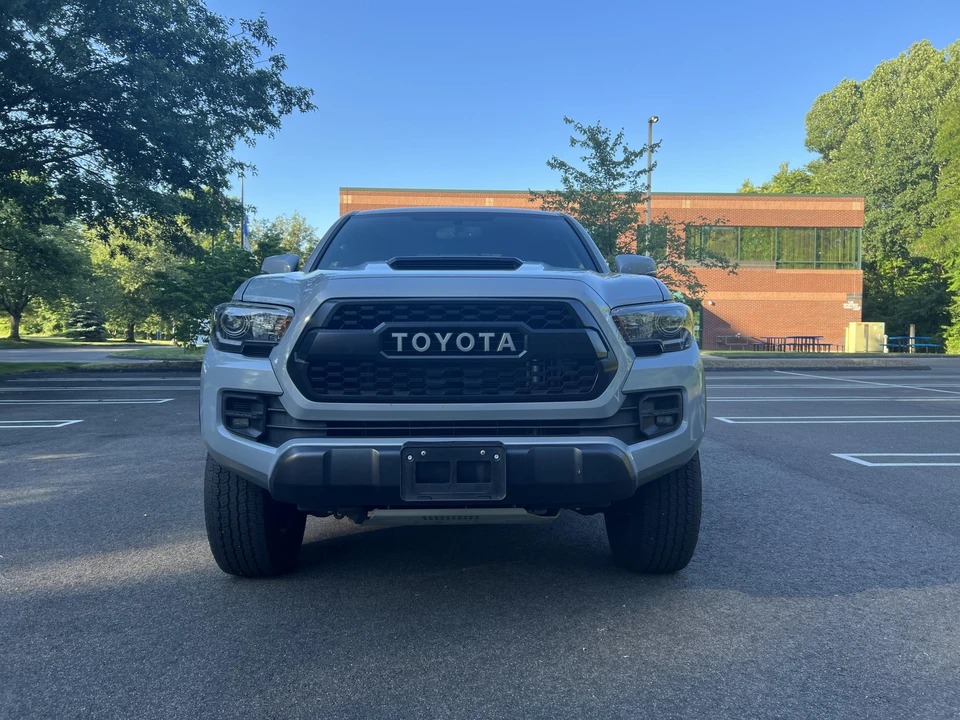 2017 Toyota Tacoma 3rd Gen - Image 6 of 19