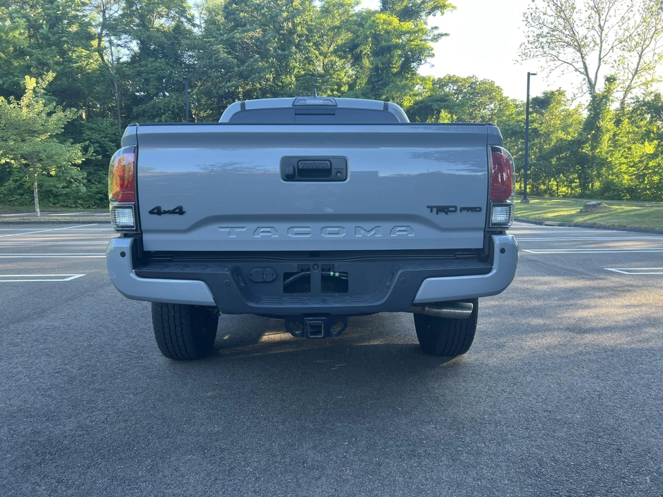 2017 Toyota Tacoma 3rd Gen - Image 8 of 19