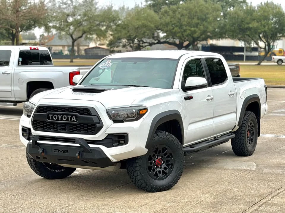2017 Toyota Tacoma 3rd Gen - Image 9 of 15