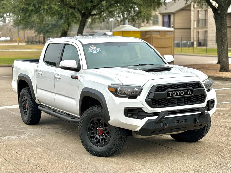 2017 Toyota Tacoma 3rd Gen - Image 8 of 15