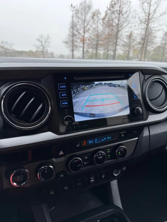 2017 Toyota Tacoma 3rd Gen - Image 11 of 15
