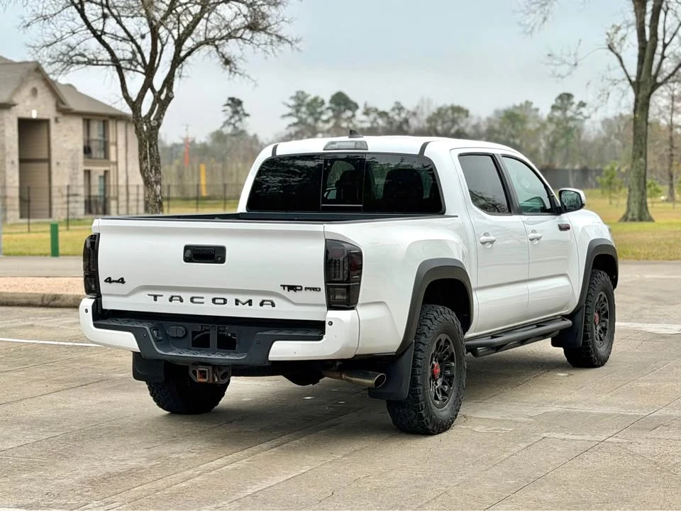 2017 Toyota Tacoma 3rd Gen - Image 14 of 15
