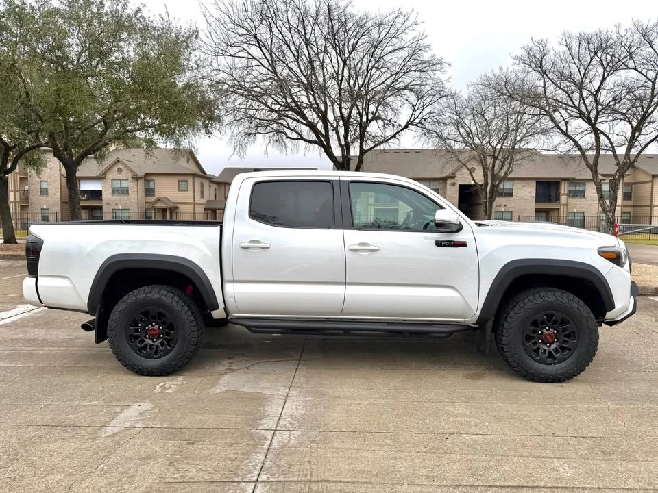 2017 Toyota Tacoma 3rd Gen - Image 3 of 15