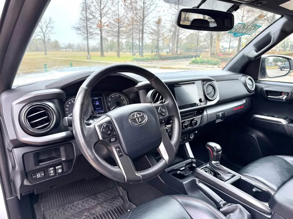 2017 Toyota Tacoma 3rd Gen - Image 12 of 15