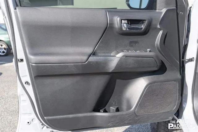 2017 Toyota Tacoma 3rd Gen - Image 14 of 21