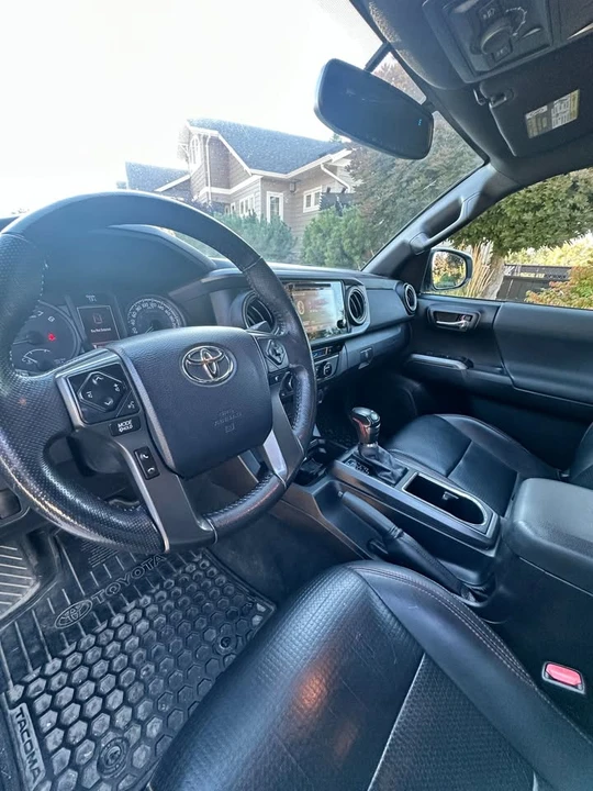 2017 Toyota Tacoma 3rd Gen - Image 7 of 8