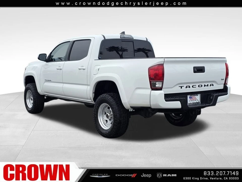 2017 Toyota Tacoma 3rd Gen - Image 5 of 12