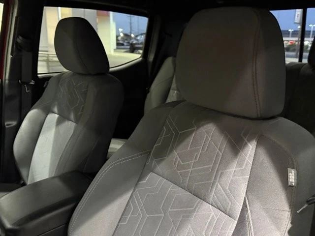 2017 Toyota Tacoma 3rd Gen - Image 18 of 21