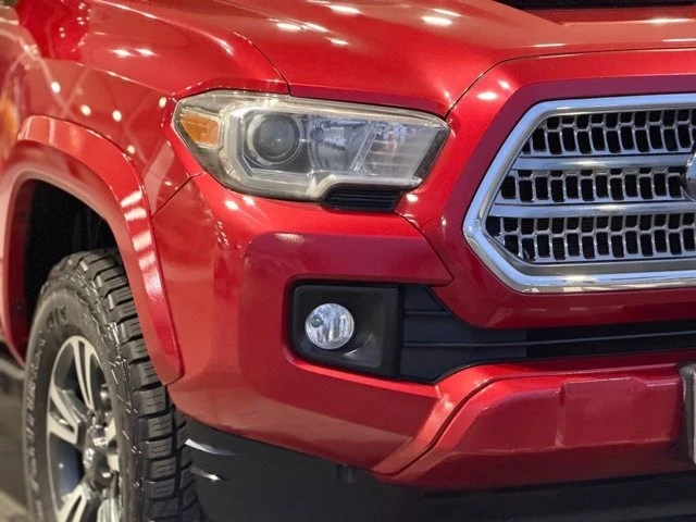 2017 Toyota Tacoma 3rd Gen - Image 8 of 12
