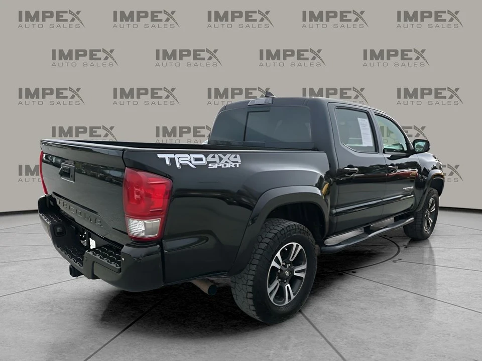 2017 Toyota Tacoma 3rd Gen - Image 5 of 12