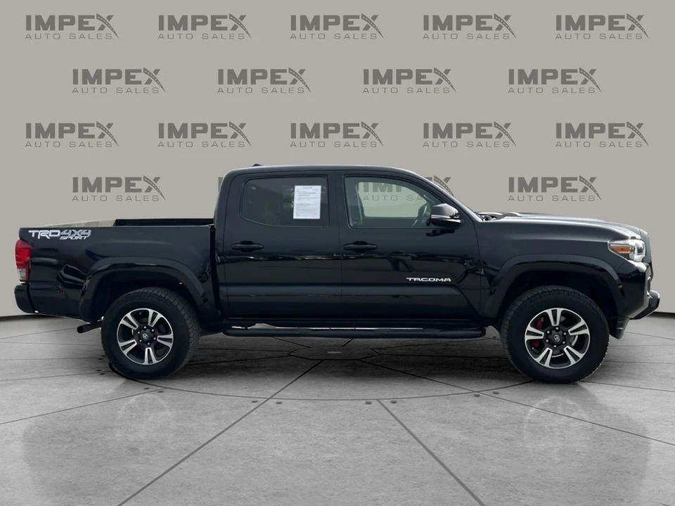 2017 Toyota Tacoma 3rd Gen - Image 6 of 12