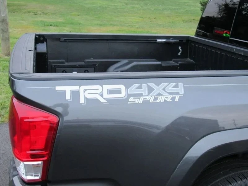 2017 Toyota Tacoma 3rd Gen - Image 10 of 12