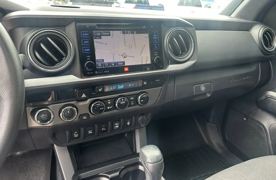 2017 Toyota Tacoma 3rd Gen - Image 8 of 20