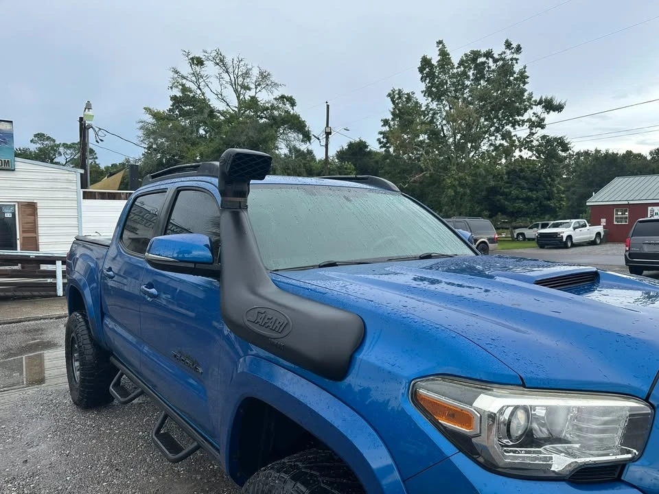 2017 Toyota Tacoma 3rd Gen - Image 16 of 20