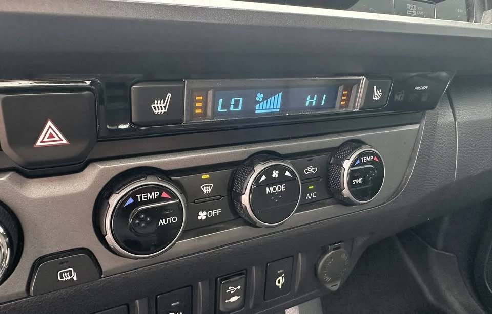 2017 Toyota Tacoma 3rd Gen - Image 11 of 20