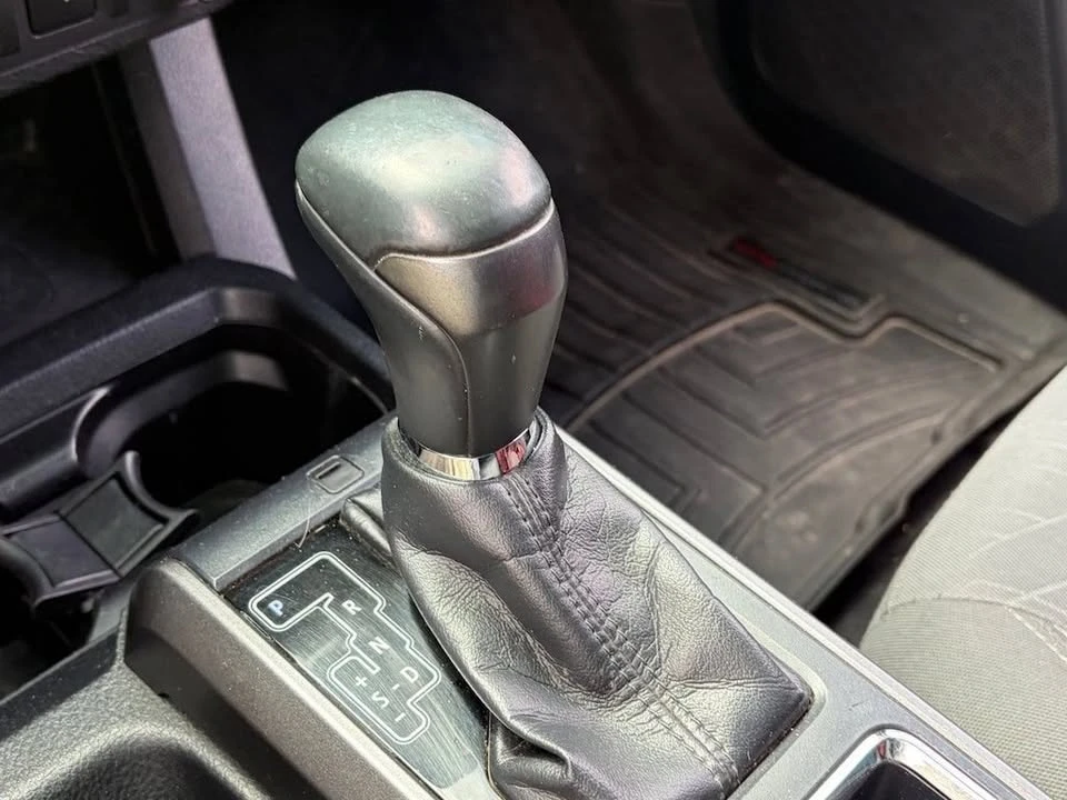 2017 Toyota Tacoma 3rd Gen - Image 8 of 13