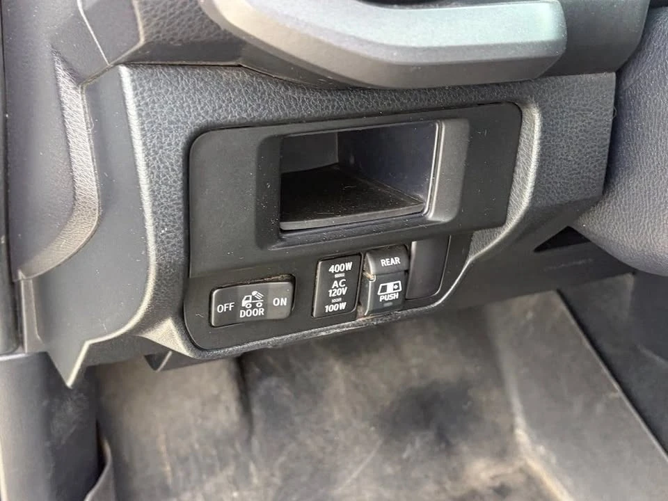 2017 Toyota Tacoma 3rd Gen - Image 7 of 13