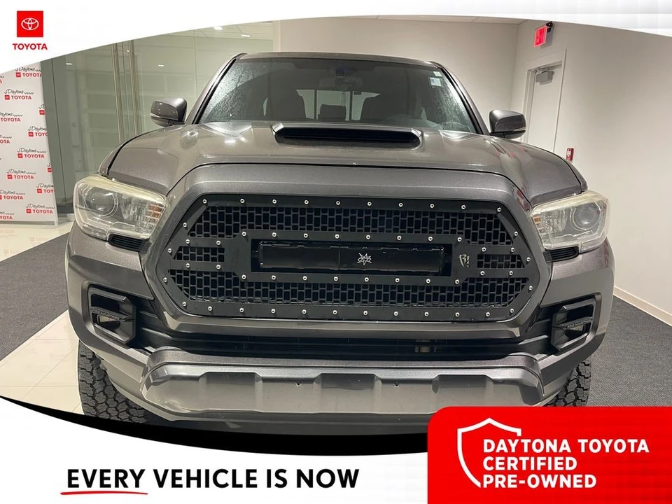 2017 Toyota Tacoma 3rd Gen - Image 7 of 10