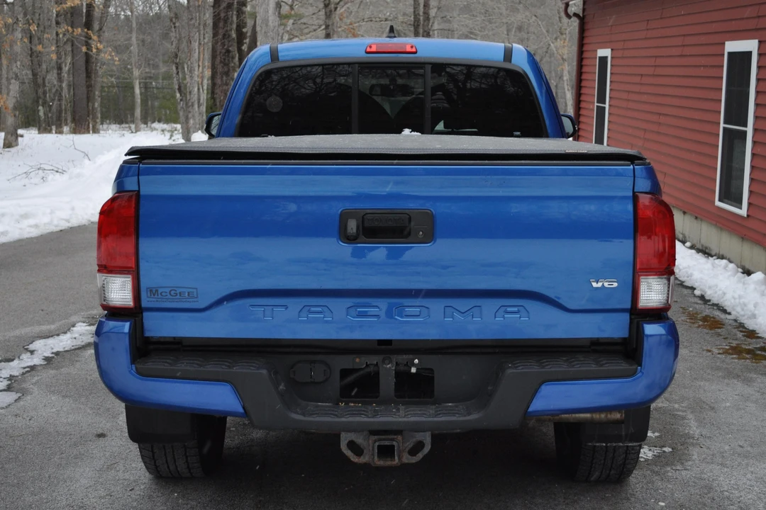 2017 Toyota Tacoma 3rd Gen - Image 14 of 31