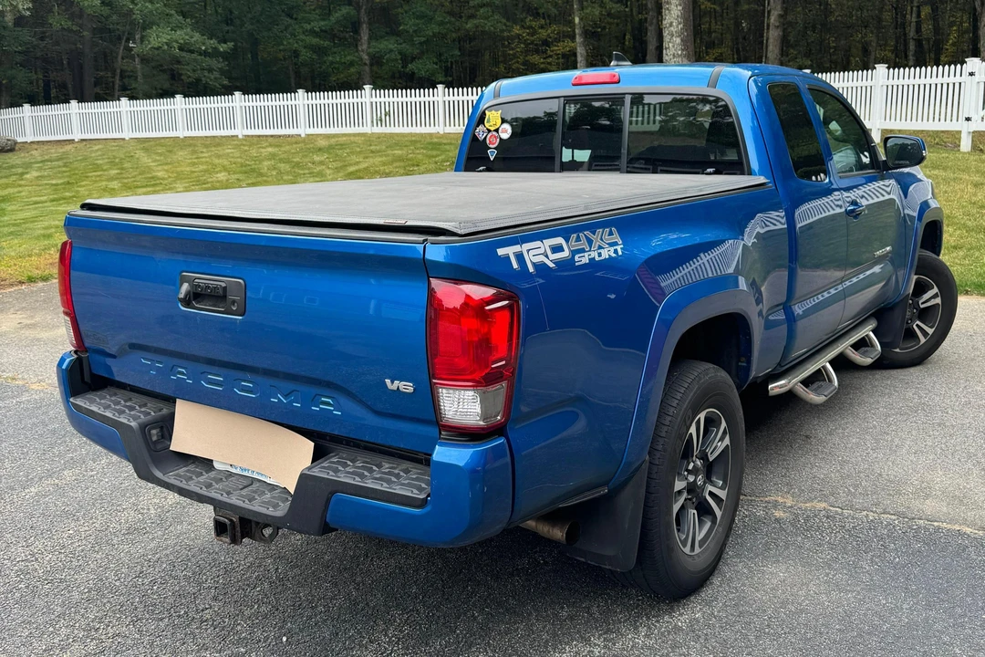 2017 Toyota Tacoma 3rd Gen - Image 15 of 31