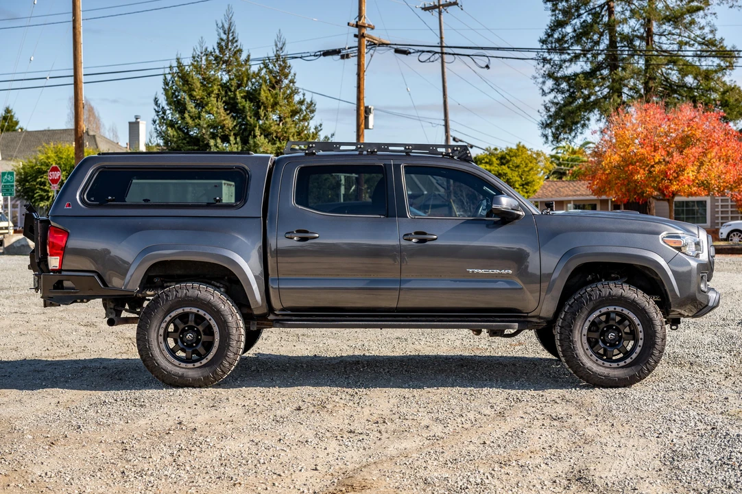 2017 Toyota Tacoma 3rd Gen - Image 10 of 31