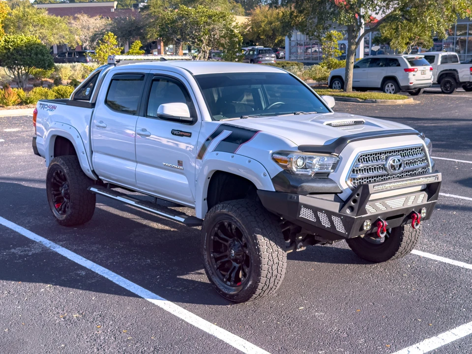 2017 Toyota Tacoma 3rd Gen - Image 16 of 31