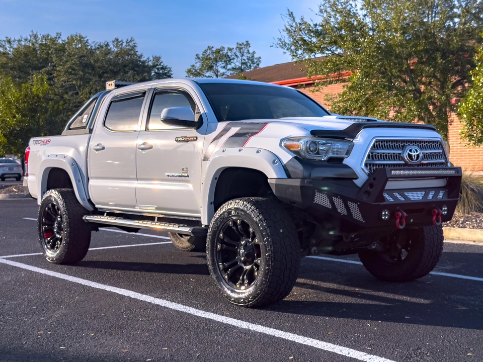 2017 Toyota Tacoma 3rd Gen - Image 14 of 31