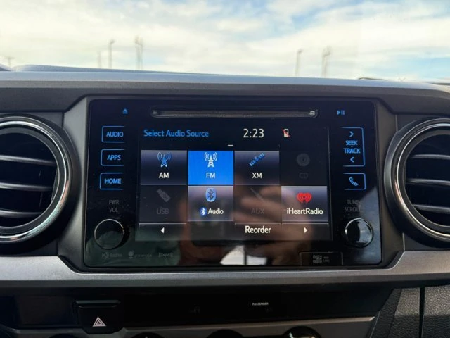 2017 Toyota Tacoma 3rd Gen - Image 16 of 20